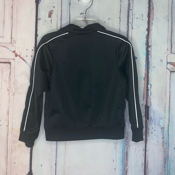 Nike zip up jacket for 3T boy or girl - Picture 2 of 3